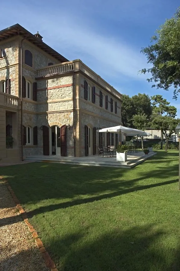 Villa Signori Marina di Pietrasanta Frühstückspension